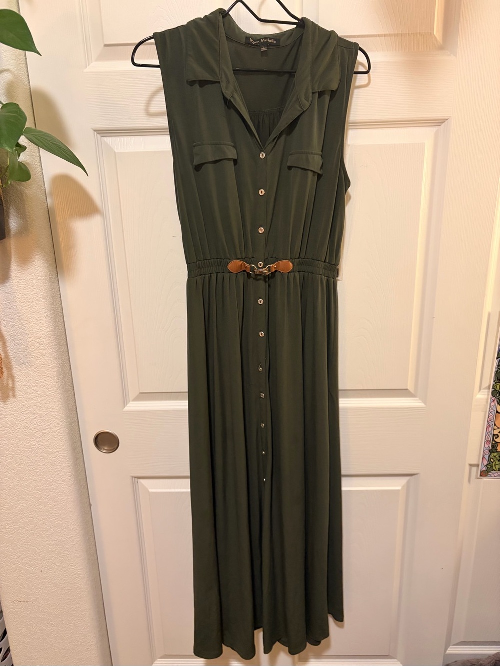 Sleeveless Olive Midi Shirt Dress with Decorative Belt